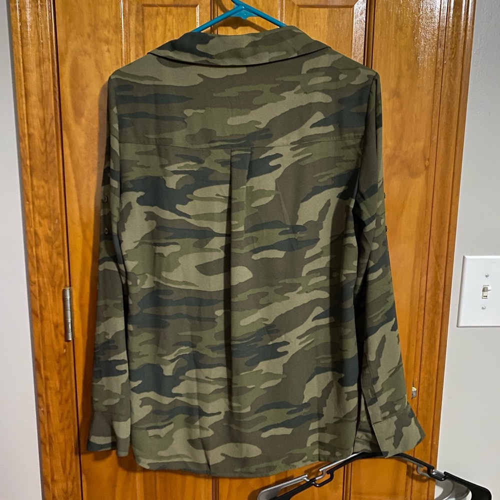 Express Top - Picture 2 of 3